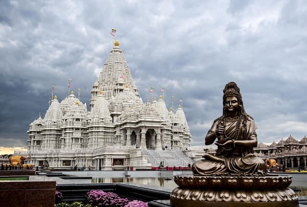 అమెరికాలో హిందూ ఆలయం పై ఖలిస్థానీ వేర్పాటువాదుల దాడి