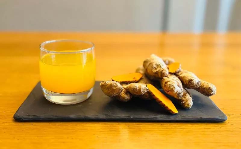 Turmeric Water : పరగడుపున పసుపు నీరు తాగితే ఎన్నో ప్రయోజనాలు