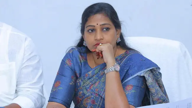 Vangalapudi Anita: జగన్‌పై తీవ్ర ఆగ్రహం వ్యక్తం చేసిన హోంమంత్రి అనిత