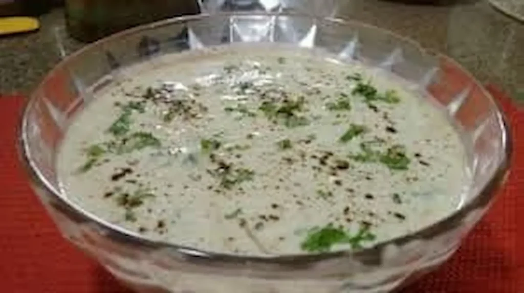 Bottle Gourd Coconut Raita