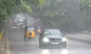 Heavy rains in Hyderabad-తెలంగాణలో పలు జిల్లాల్లో ఎడతెరిపి లేకుండా భారీ వర్షాలు
