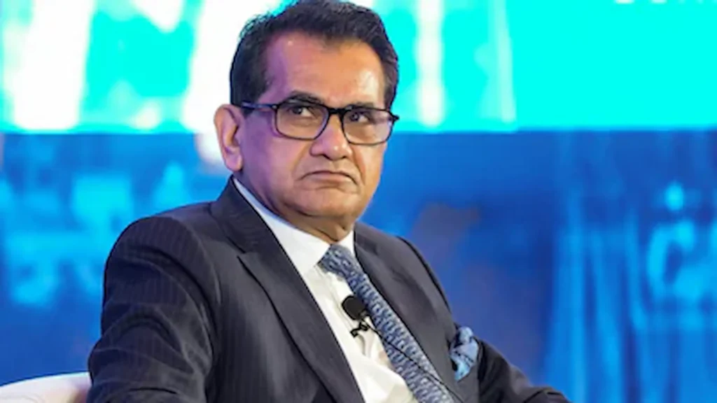 News Telugu: America – అమెరికా ఆర్థిక వ్యవస్థను నాశనం చేసిన ట్రంప్: అమితాబ్ కాంత్