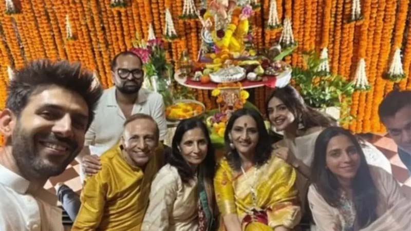 Breaking News – Sreeleela : కార్తీక్ ఆర్యన్ ఇంట్లో శ్రీలీల పూజలు.. ఫిక్స్ అవ్వొచ్చా ?