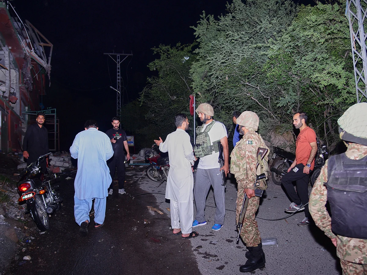 Pak: POK నుంచి ఉడాయించిన లష్కరే తోయిబా