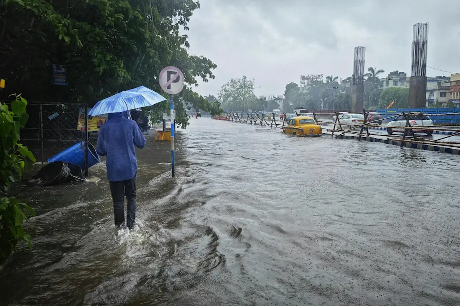 Latest News: TG Rains – తెలంగాణకు రెయిన్ అలర్ట్..నేడు ఈ జిల్లాల్లో భారీ వర్షాలు
