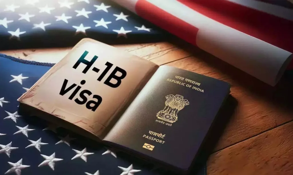 Vaartha live news : H1B Visa Fee : అమెరికాలో ఉద్యోగాలపై ట్రంప్ భారీ నిర్ణయం