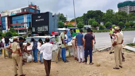 జీడిమెట్లలో గంజాయి స్వాధీనం … ఒకరు అరెస్ట్, మరొకరు పరారీలో