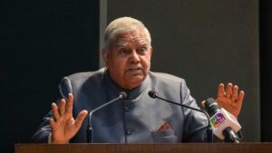 ఫామ్‌హౌస్‌కు మకాం మార్చిన మాజీ ధన్‌ఖడ్