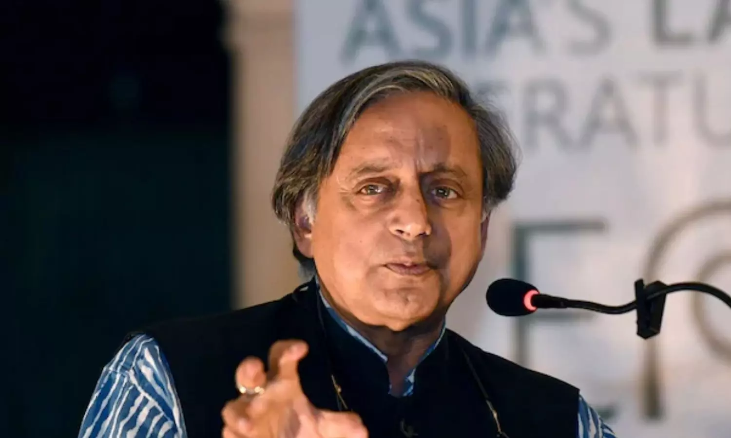 Shashi Tharoor : ట్రంప్‌ టారిఫ్స్‌పై శశిథరూర్‌ విమర్శలు