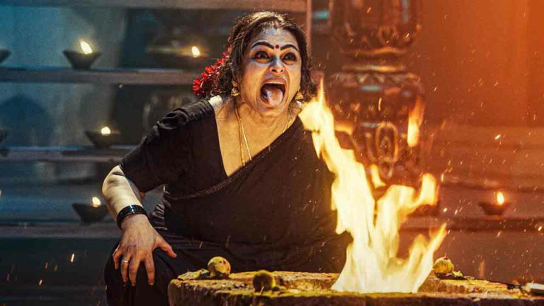 Vaartha live news : Shilpa Shirodkar : శిల్పా శిరోద్కర్ నటనకు అవార్డులు ఖాయం