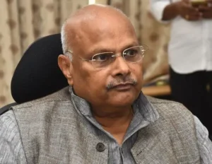 Andhra Pradesh  – ఆర్టికల్ 188 చదువుకోవాలని జగన్ కు హితవు: యనమల