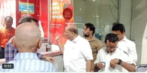 స్పైస్ జెట్ యాజమాన్యంపై నటుడు ప్రదీప్ మండిపాటు