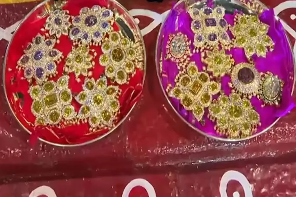 Latest News: Tirumala – తిరుమల శ్రీవారికి ఖరీదైన కానుకలు ఇచ్చిన మఠాధిపతి