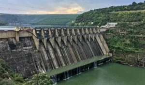 Srisailam – శ్రీశైలం నుంచి భారీగా నీరు లీకేజి