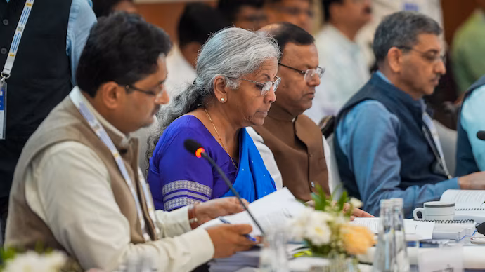 Finance Ministry : పండుగ కానుకలపై కేంద్ర ఆర్థిక శాఖ కీలక ఆదేశాలు