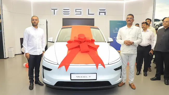 Latest Telugu News : Tesla – భారత్‌లో తొలి కారును డెలివరీ చేసిన టెస్లా..