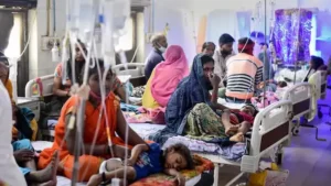 వ్యాపిస్తున్న విషజ్వరాలు..వణికిపోతున్న గ్రామాలు