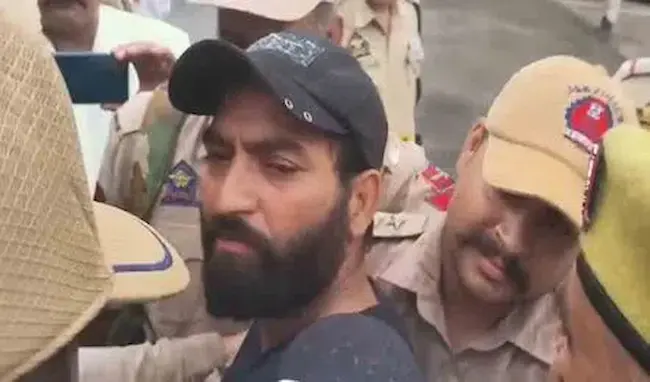 AAP MLA Arrest - ఎమ్మెల్యే అరెస్ట్‌పై నిరసనలు.. పరీక్షలు రద్దు