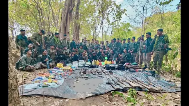 Amit Shah - యావ‌త్ దేశం న‌క్స‌ల్స్ స‌మ‌స్య నుంచి విముక్తి పొందుతుంది : అమిత్ షా