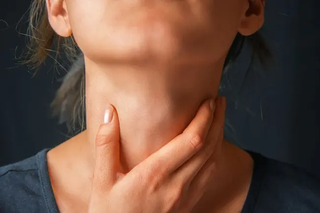 Thyroid -   థైరాయిడ్ సమస్యతో బాధపడుతున్నారా? ఐతే ఈ జాగ్రత్తలు తీసుకోండి..