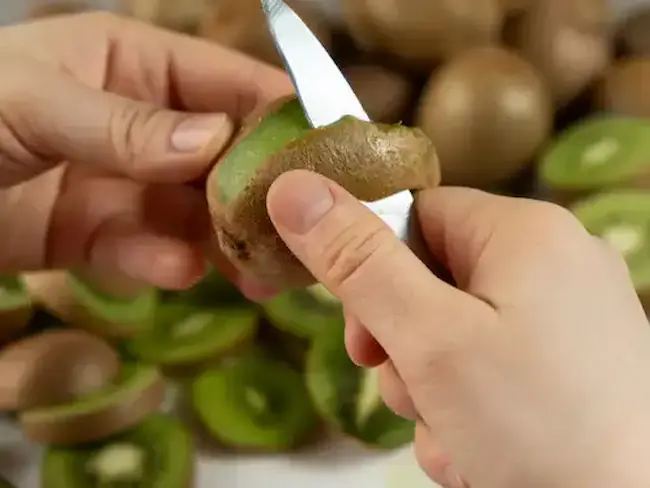 Latest Telugu news : Kiwi Fruit With Skin – కివి పండ్ల‌ను పొట్టుతో తింటే ఏమ‌వుతుందో తెలుసా..