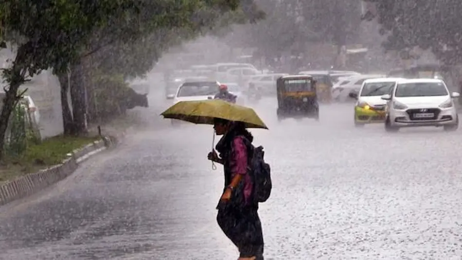 News telugu: ApRains: ఆంధ్ర లో వచ్చే 3 గంటల్లో పిడుగులతో కూడిన వర్షాలు