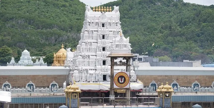 News telugu: Tirumala: పుష్పాలన్నీ దేవదేవుని పాద సేవకే