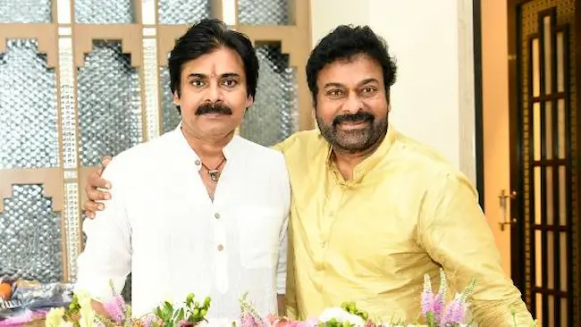 News Telugu: Pawan Kalyan: పవన్ కల్యాణ్ కు పుట్టినరోజు శుభాకాంక్షలు తెలియచేసిన చిరంజీవి,అల్లుఅర్జున్