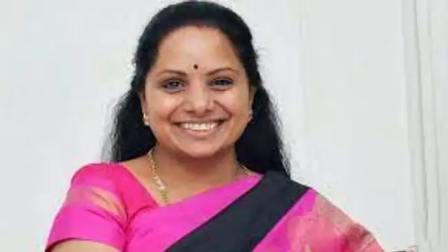 News Telugu: Kavitha: బీఆర్ఎస్ వాట్సాప్ గ్రూప్‌ల నుంచి కవిత పీఆర్వో తొలగింపు