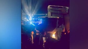 కర్ణాటకలో ఘోర ప్రమాదం.. 8 మంది మృతి