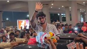 ఆసియా కప్ ఫైనల్ హీరో తిలక్ వర్మకు హైదరాబాద్‌లో అభిమానుల ఘన స్వాగతం