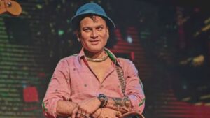 ప్రాణాంతక స్విమ్‌కు ముందు లైఫ్ జాకెట్ తీసేశారు