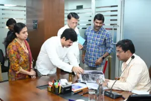 హైడ్రా ప్రజావాణికి వెల్లువెత్తిన భూకబ్జా ఫిర్యాదులు