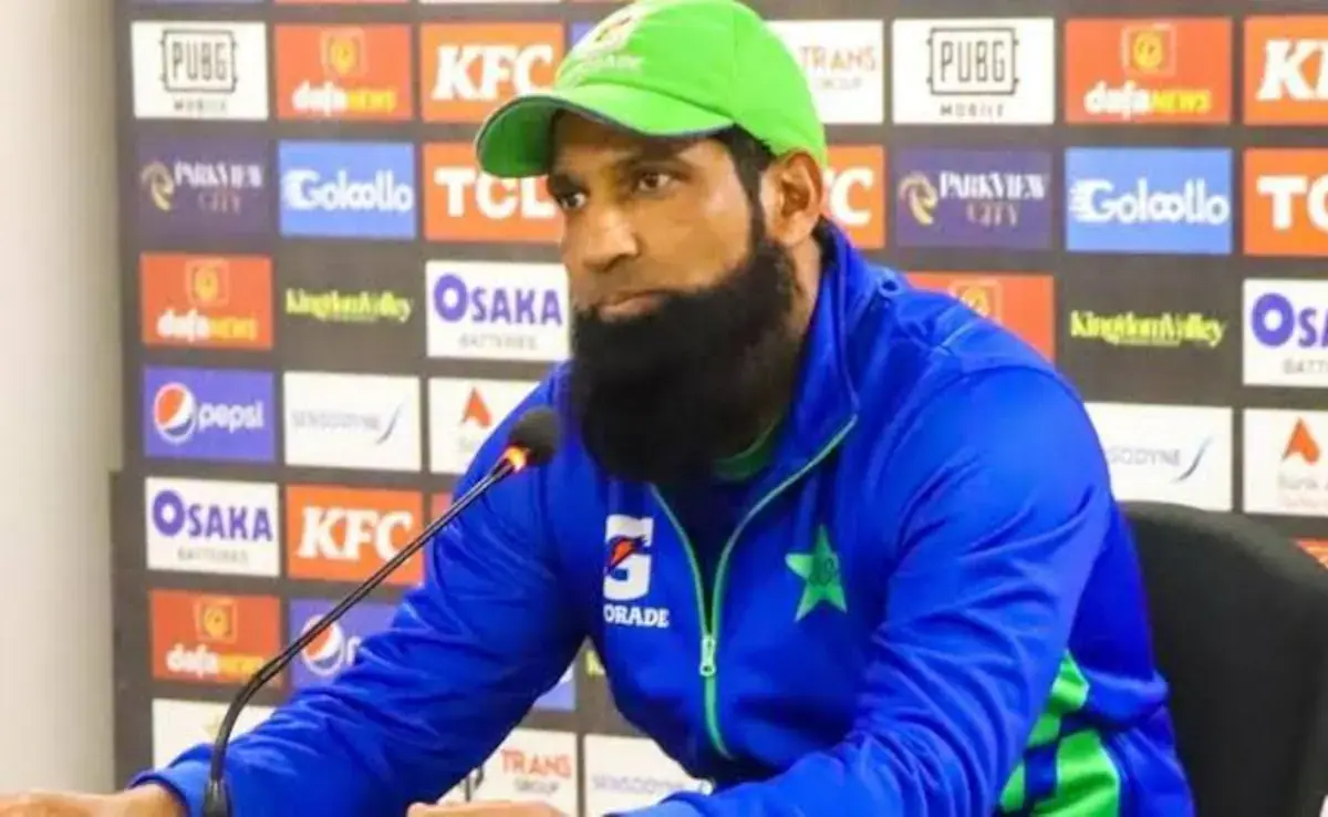 Dubai: ట్రోఫీ పై పాక్ మాజీ క్రికెటర్ సంచలన వ్యాఖ్యలు