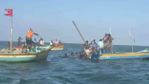 మండాడి సినిమా షూటింగ్‌లో ప్రమాదం.. సముద్రంలో పడవ బోల్తా