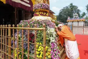 శ్రీశైలం మల్లన్నను దర్శించుకున్న ప్రధాని మోదీ