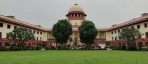 అవినీతి ఆరోపణలపై సిద్ధరామయ్యకు సుప్రీంకోర్టు నోటీసులు