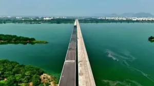 విజయవాడ పరిధిలో కృష్ణానదిపై రెండు ఆరు వరుసల వంతెనలు!