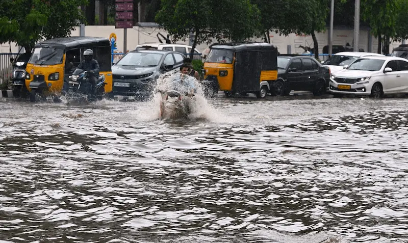 News Telugu: Rain Alert: APలో పలు జిల్లాలకు ఫ్లాష్ ఫ్లడ్ హెచ్చరిక
