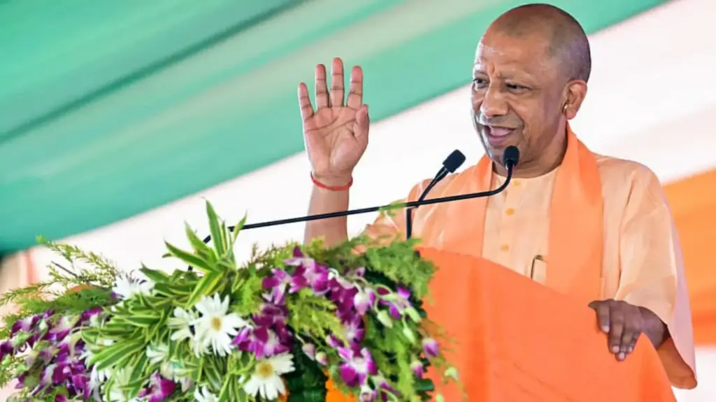 News Telugu: Yogi Adityanath: 15 వేల ఎన్‌కౌంటర్లు.. మోస్ట్ వాంటెడ్ క్రిమినల్స్ హతం