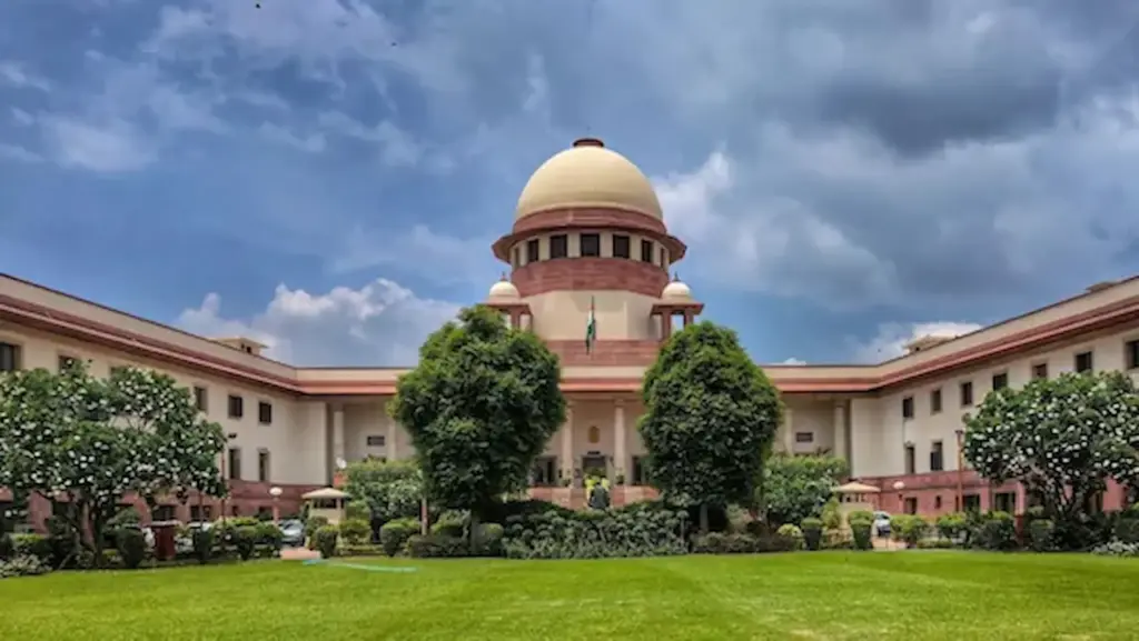 Latest News:  Supreme Court: తమిళనాడు మద్యం కుంభకోణం కేసు.. ఈడీని మందలించిన సుప్రీంకోర్టు
