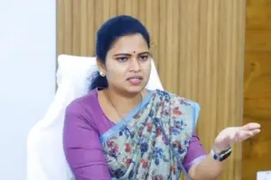 ఆరోగ్యశ్రీని నాశనం చేసే కుట్ర జరుగుతోంది : విడదల రజిని