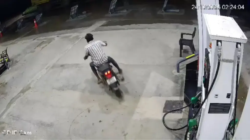 News Telugu: kurnool: మద్యం మత్తులో బైక్ నడిపిన యువకుడి వల్లే ఘటన