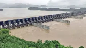 మన్యంలో మళ్లీ రగులుతున్న పోలవరం