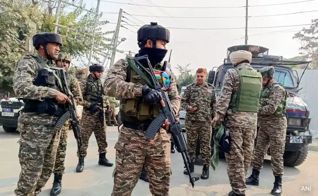 Telugu News: Terrorist: సైనికుల డ్రస్సులో వచ్చి జైలుపై మిలిటెంట్ల దాడి