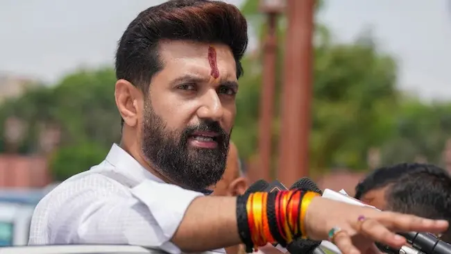 Chirag Paswan : బీహార్‌లో కొత్త పొత్తు?  చిరాగ్, పీకే జట్టు!