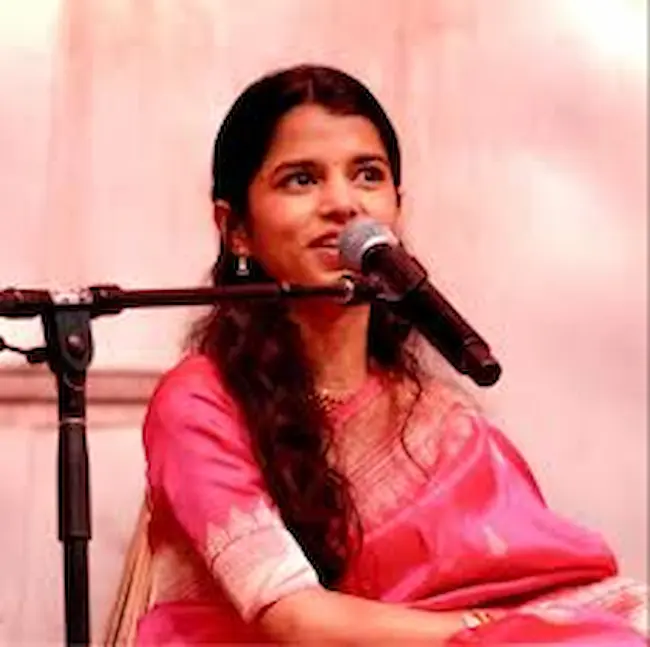 Latest Telugu news : Maithili Thakur : నా ప్రాంతానికి సేవ చేయడం కోసం వస్తున్నాను .. సింగర్ మైథిలీ ఠాకూర్‌