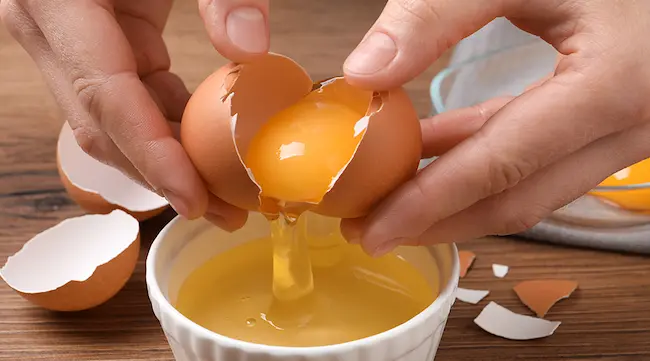 Latest Telugu news : Egg Yolk : కోడిగుడ్ల‌లోని ప‌చ్చ‌ని సొన‌ను తినాలా.. వ‌ద్దా..?