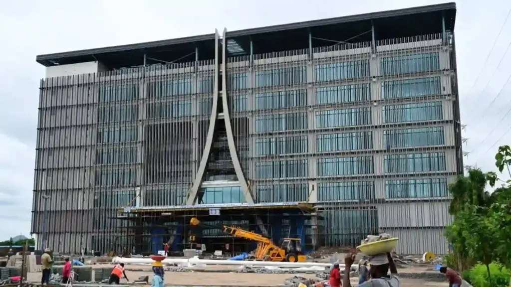 Telugu News:Amaravati CRDA Headquarters– ఆధునిక భవనం, సాంకేతికతతో సిద్ధం