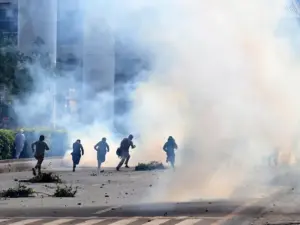 ఇజ్రాయిల్‌కు వ్య‌తిరేకంగా పాకిస్థాన్‌లో ఆందోళ‌న‌..